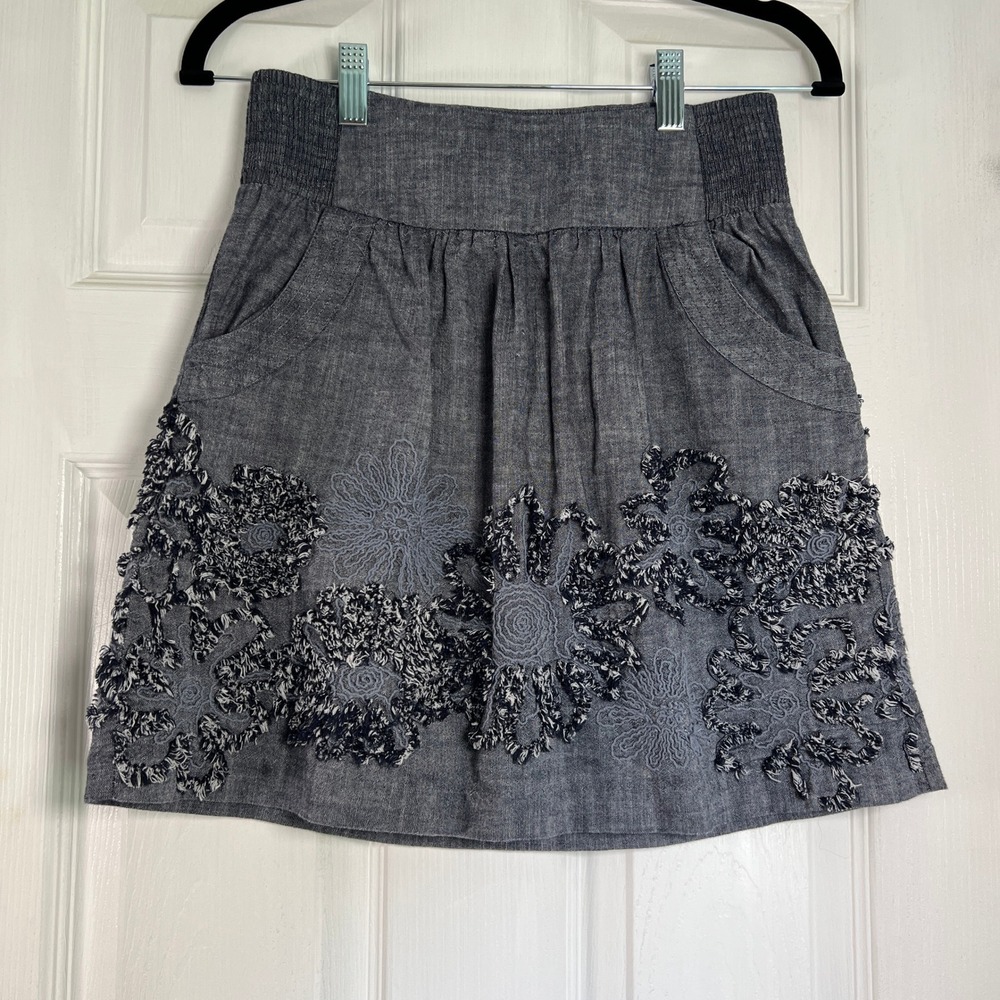 Charlotte Russe y2k Gray Blue Floral Applique Chambray Mini Skirt Boho Size XS